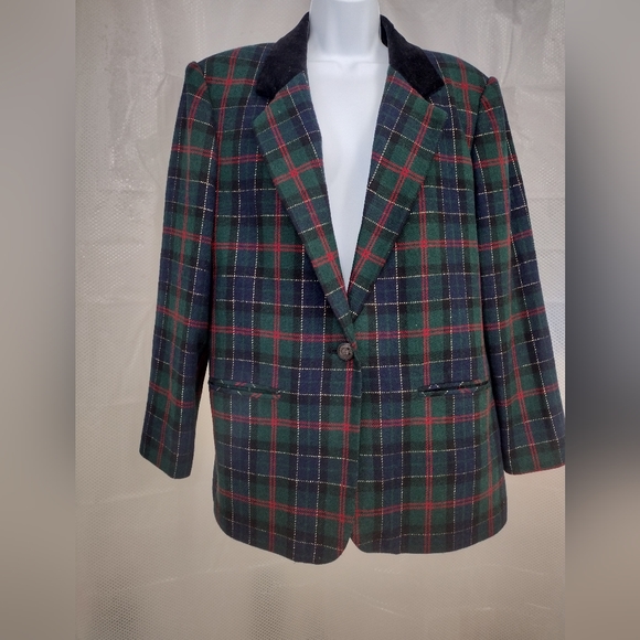 Sag Harbor plaid wool blend with velvet collar blazer - Picture 1 of 5